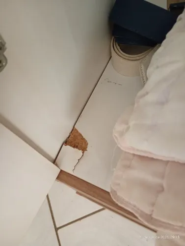 Guarda roupa de casal 6 portas e 4 gavetas