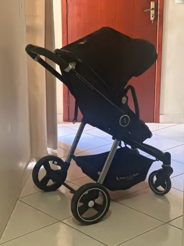 Carrinho de Bebê Moisés Aston Preto Premium Baby