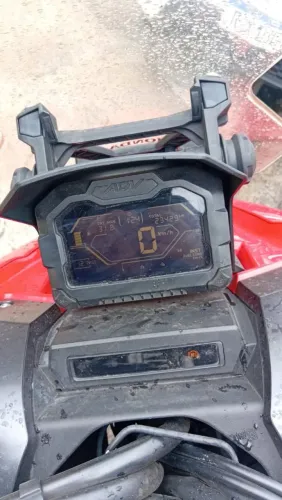 Vendo moto ADV