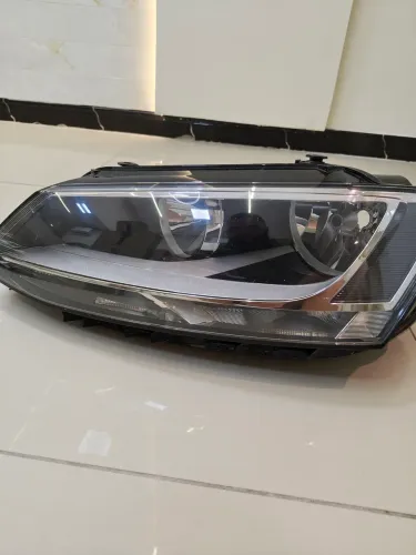 Farol Original Jetta 2014 Lado Esquerdo