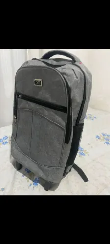 Mochila com rodinhas 