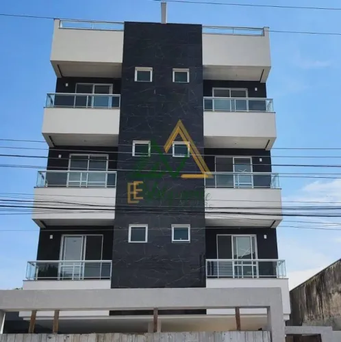 Apartamento à venda no bairro Centro em Pinhais/PR