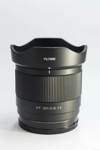 Lente Viltrox 20mm F/2.8 AF para Sony e-mount