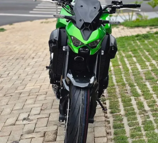 KAWASAKI Z900 ABS VERDE