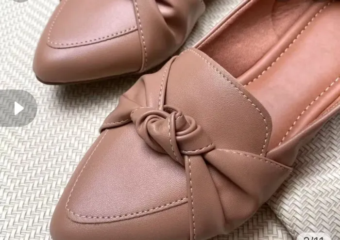SAPATOS FEMININOS NOVOS - TAMANHO 35