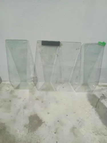 Prateleiras de vidros 