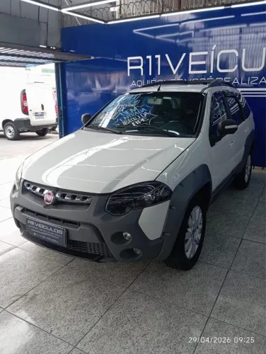 Fiat Palio Weekend Adventure Locker 1.8 Flex 2018