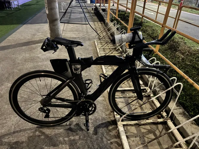 Bike Triathlon Trek concept