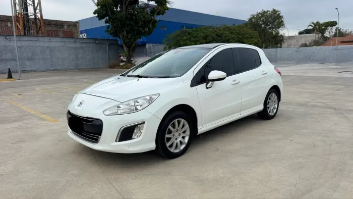 Peugeot 308 Active 1.6 Flex 16V 5P Mec. 2014