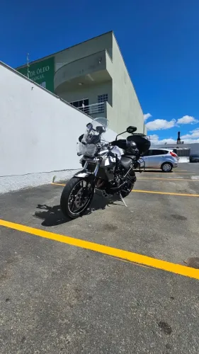 Triumph Tiger 800