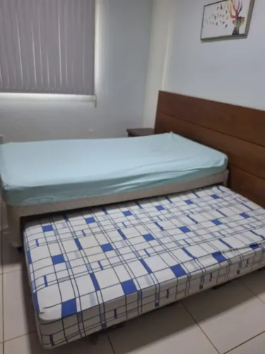 Cama Solteirão, com cama auxiliar