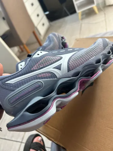 Mizuno 