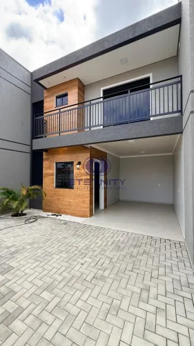 Sobrado à Venda em Brasília, São Bento do Sul 3 Quartos, 70m²