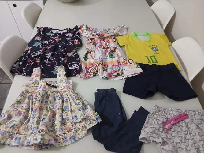 Vendo kit menina 1/2 anos usado em boas condições 