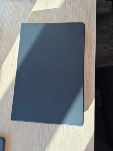 Tab S10 lite wifi, 128GB, 6GB Ram, tela 10'9", S Pen e Capa SmartBook cover inclusas.