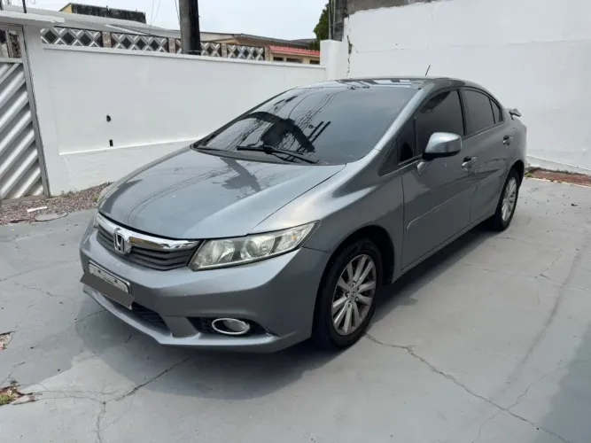 Honda Civic Sedan LXS 1.8/1.8 Flex 16V Mec. 4P 2014