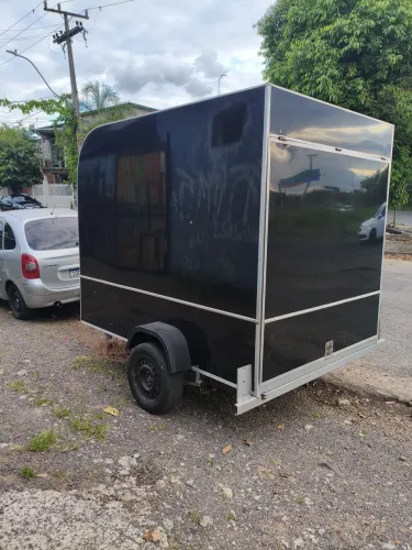 Trailer a venda 