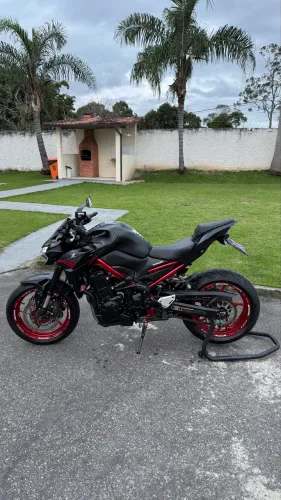 Kawasaki Z900 Única impecável