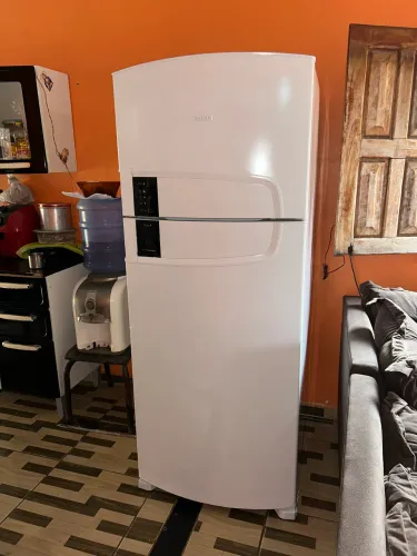 VENDO GELADEIRA CONSUL FROSFREE PINTADA 