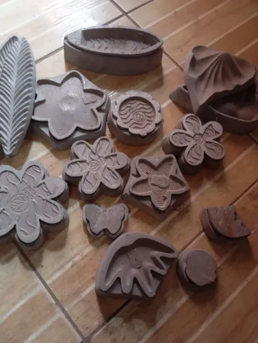 Vendo formas para flores de eva