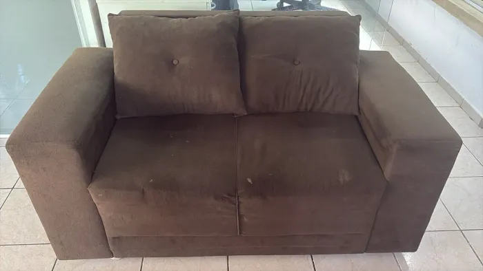 VENDO DOIS SOFÁS 