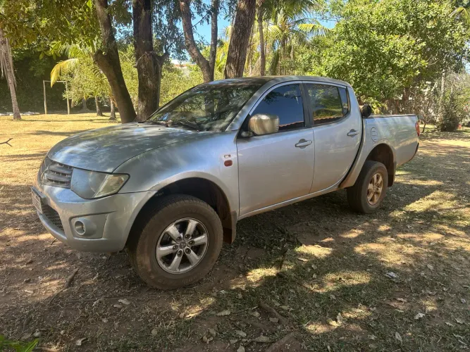 Mitsubishi L200 Triton GL 3.2 CD TB Int. Dies. Mec. 2018