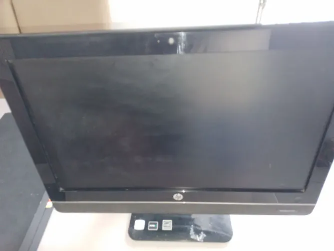 HP OMNI 100 PC pra consertar ou aproveitar peças