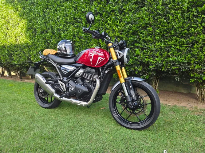 Triumph Speed 400 2025 Vermelha 5 mil KM - Garantia