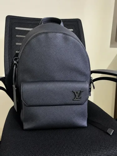 Mochila Louis Vuitton LV Aerogram Takeoff Backpack Preta