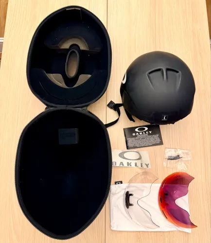 Capacete Ciclismo Oakley ARO7