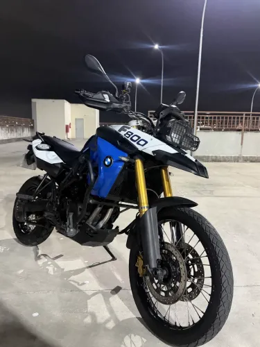BMW F800