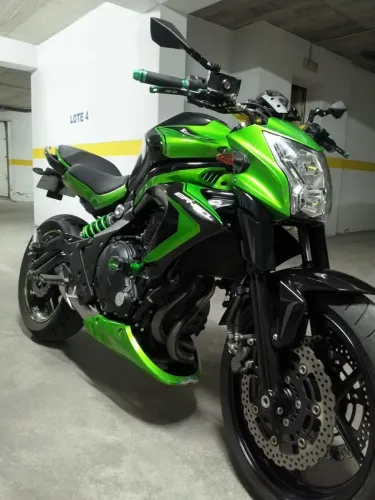 Kawasaki ER6N
