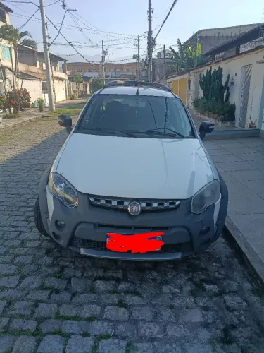 Fiat Palio Week. Adv. Dualogic 1.8 Flex 2014