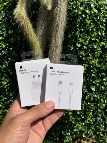Carregador de iPhone