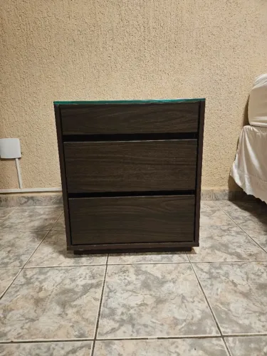 Mesa para cabeceira