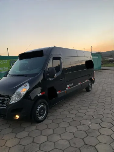 Renault Master 2.3 DCI Executive Longo 16L Dies 2014