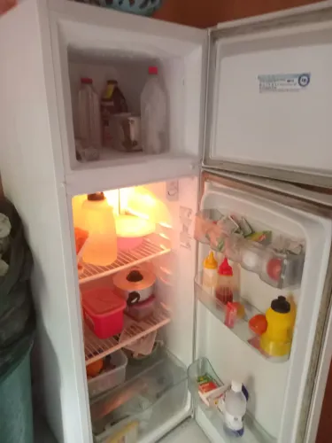 Vendo geladeira
