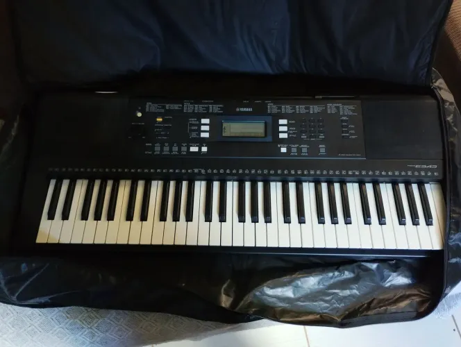 Teclado Yamaha E-343 USB