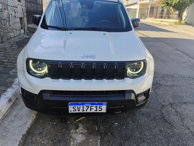 Jeep Renegade Sport T270 1.3 TB 4X2 Flex Aut. 2024