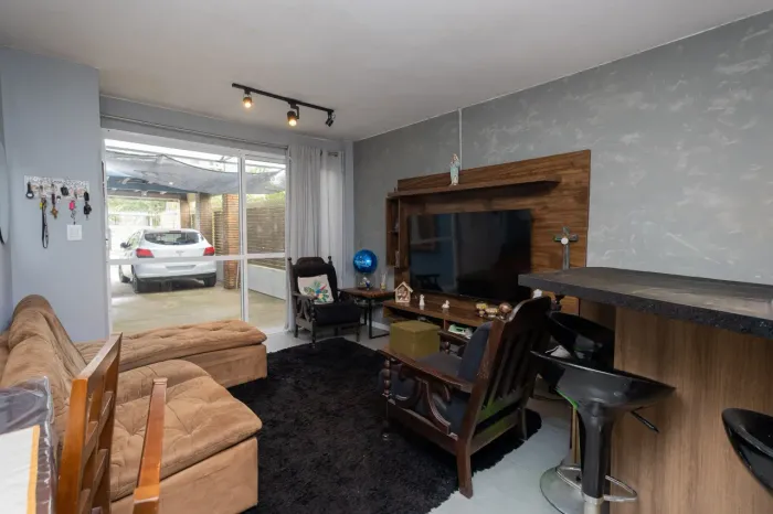 Casa à venda no Santo Antônio, Laranjal - 225 m², 5 quartos, pátio amplo e espaço gourmet
