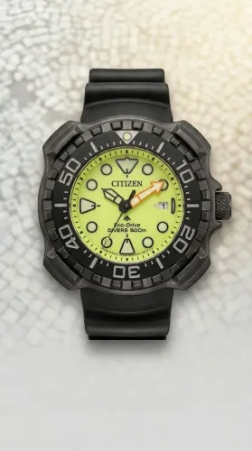 Citizen Promaster Eco-Drive Diver 200m "Tuna" em Super Titânio