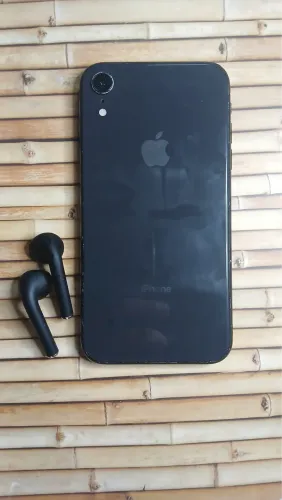 IPHONE XR | 64 GB + CARREGADOR 