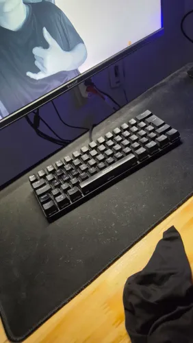 Teclado gamer - 60% - TARGET - PRETO