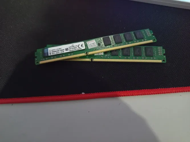 Memória ram ddr3 2x8 1600mhz.