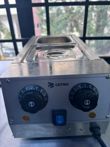 Derretedeira de Chocolate Comercial Cetro CFCM CS-2 ? 2 Cubas ? 110V