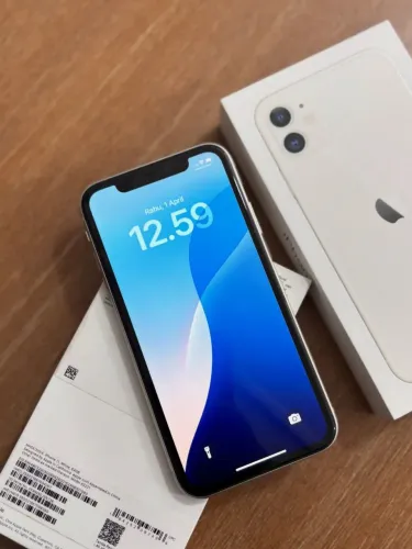 IPHONE 11 64 GB - IMPECÁVEL