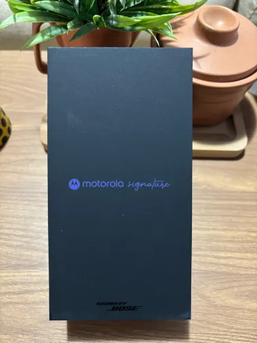 Motorola Signature + Edge Swaroviski 12/512gb