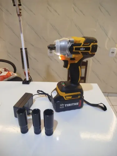 CHAVE DE IMPACTO A BATERIA 21V MOTOR BRUSHLESS