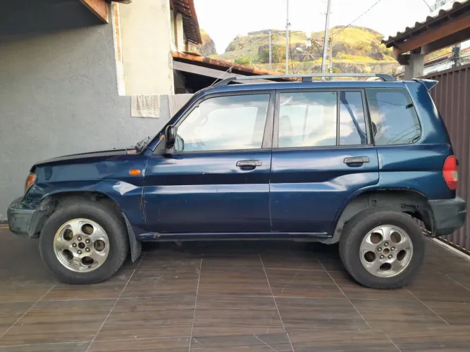 Mitsubishi Pajero IO Aut. 2000