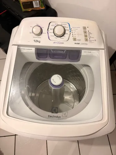 Máquina de lavar Electrolux 12kg